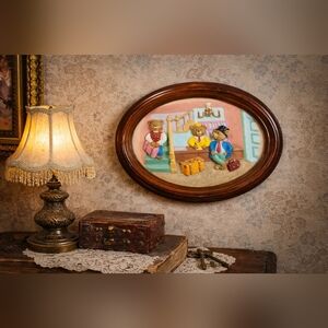Vintage Oval Teddy Bear Wall Plaque – 3D Relief Scene – Wood Frame – 1990s
